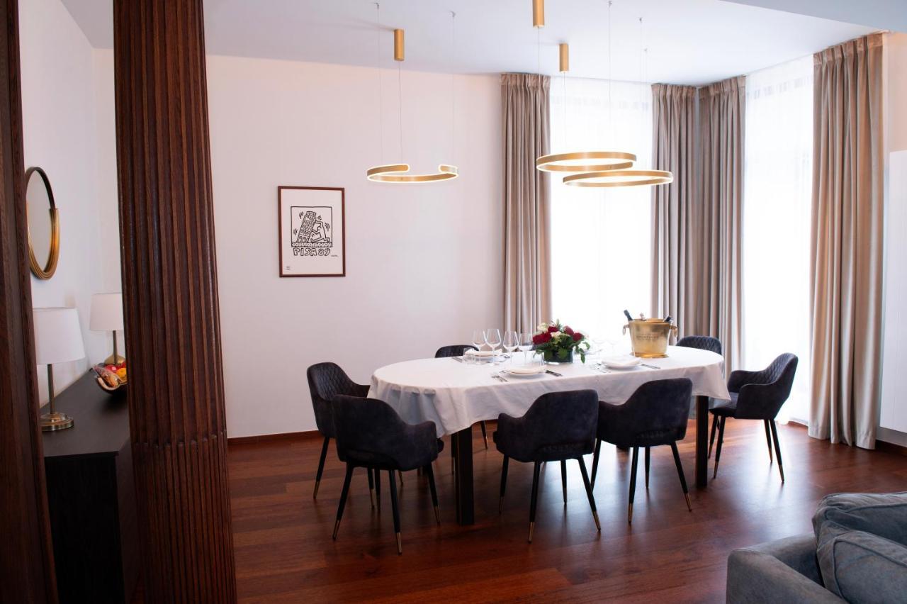Botanique Suites Airbnb, Antwerp Exterior photo